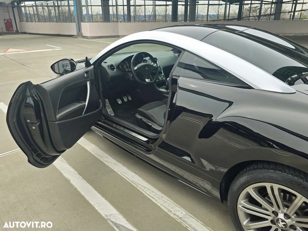 Peugeot RCZ 2.0 HDI FAP 165 - 24