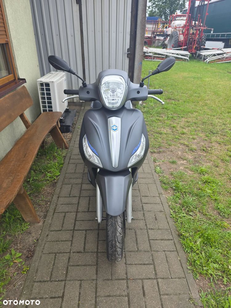 Piaggio Medley - 3