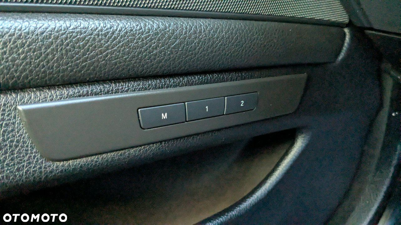 BMW Seria 5 - 33