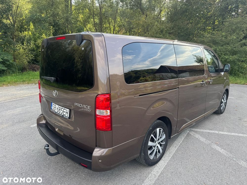 Toyota ProAce Kombi 2.0 D-4D Long 2,8t - 5