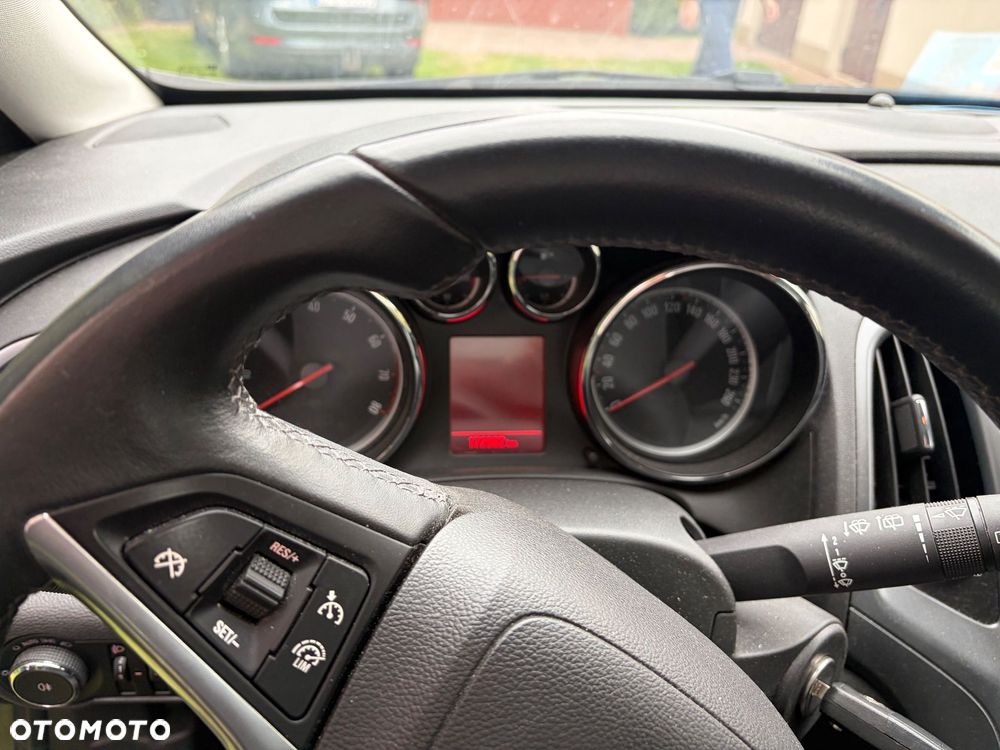 Opel Astra 1.4 T Enjoy - 7