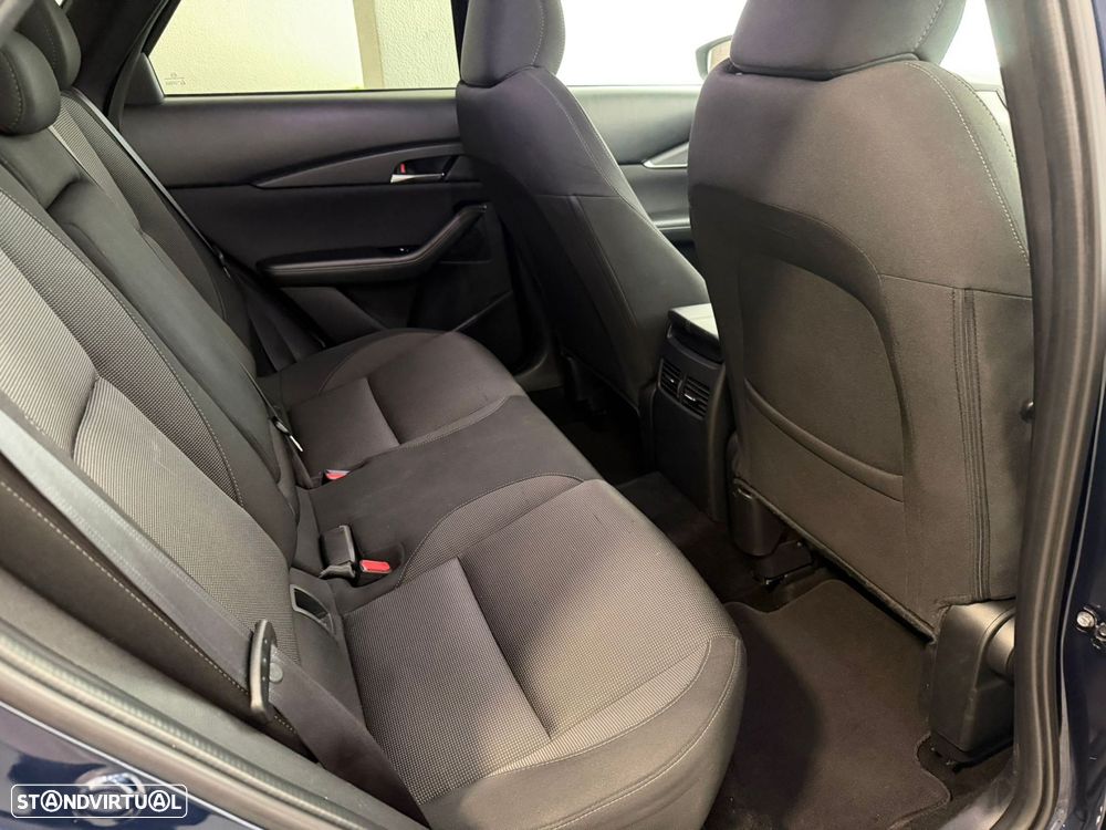 Mazda CX-30 2.0 Sky-G Evolve i-Active +Sport - 23