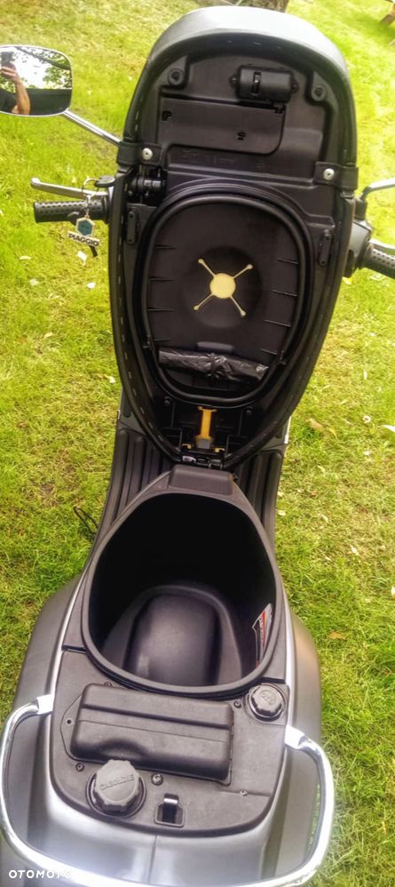 Piaggio Vespa - 6