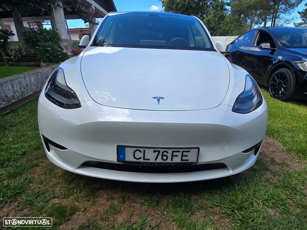 Tesla Model Y Standard - 2