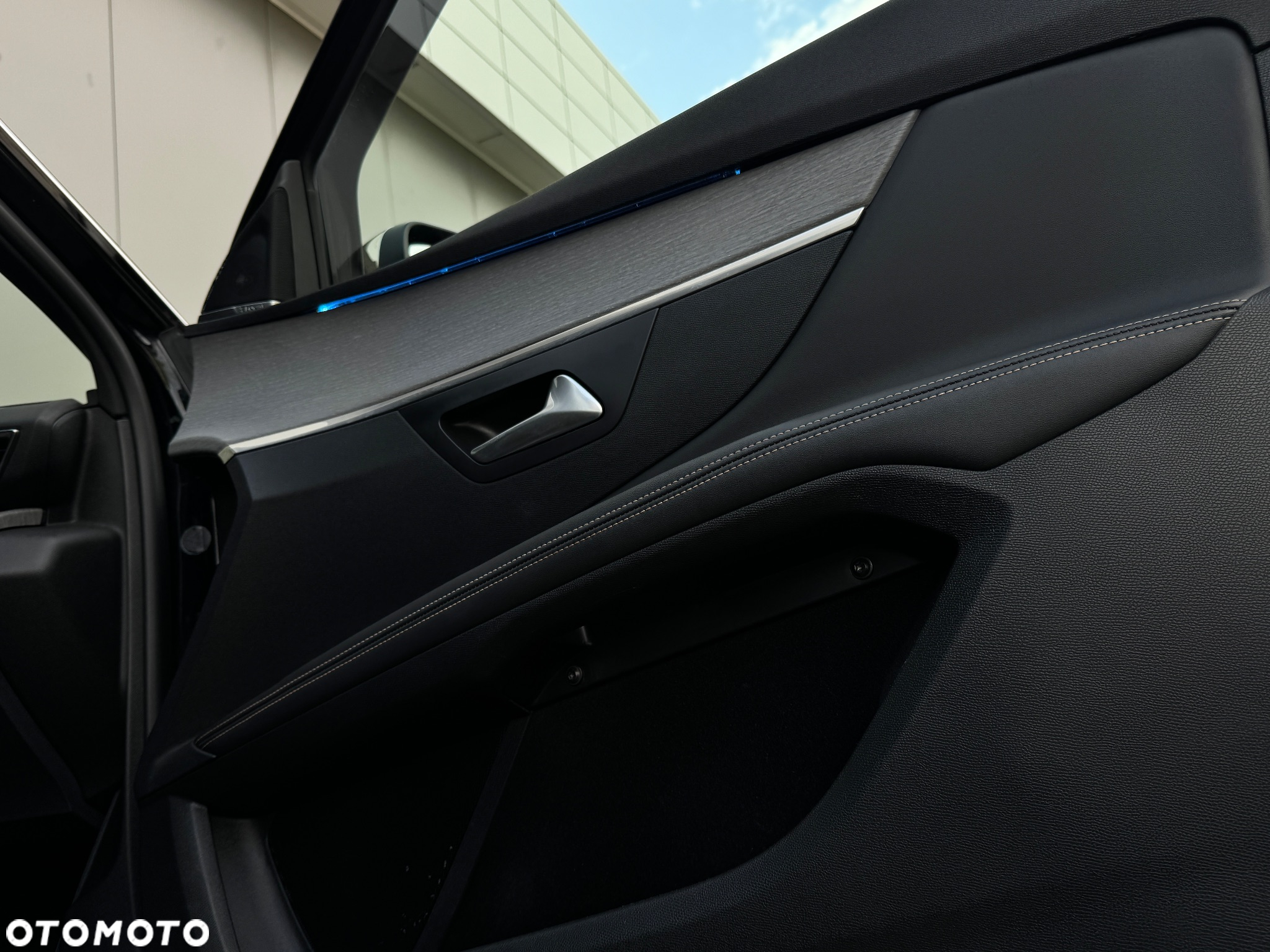 Peugeot 5008 BlueHDI 180 EAT8 GT - 10