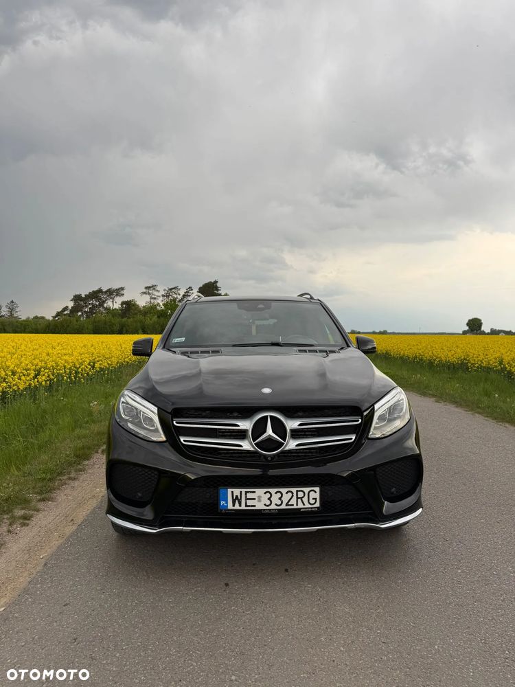 Mercedes-Benz GLE 350 d 4Matic 9G-TRONIC AMG Line - 3
