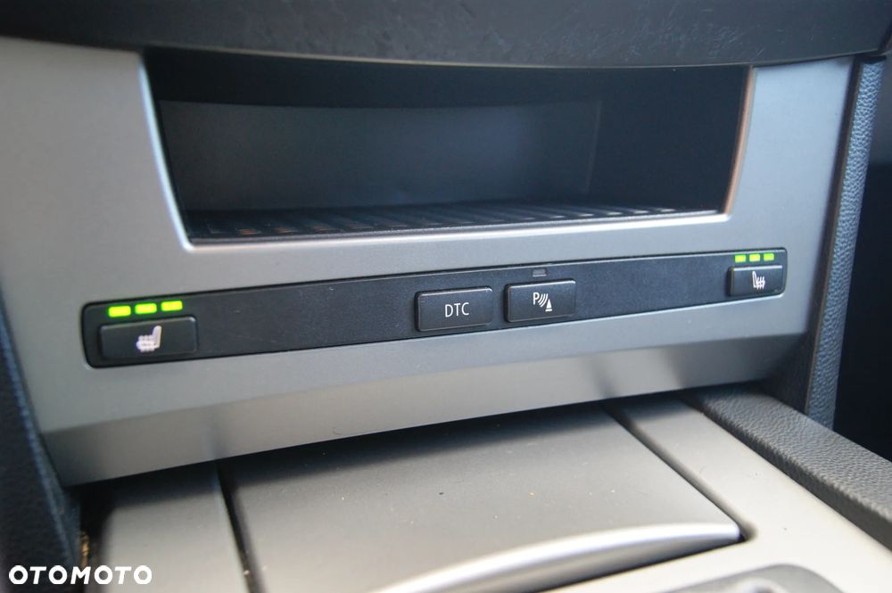 BMW Seria 5 520d Touring - 15