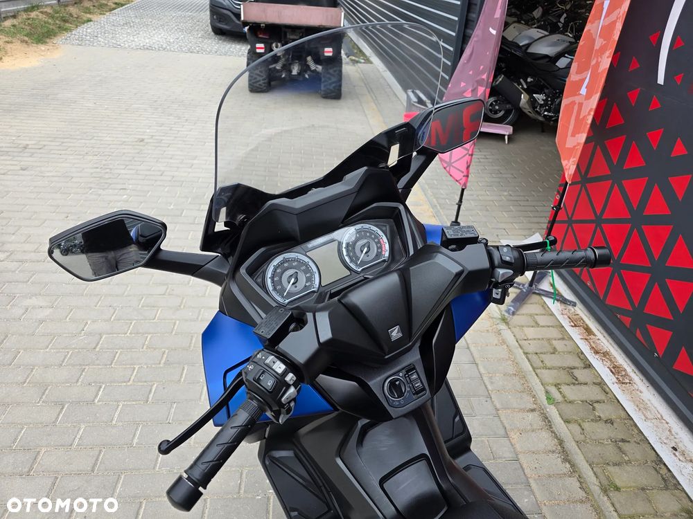 Honda NSS - 24