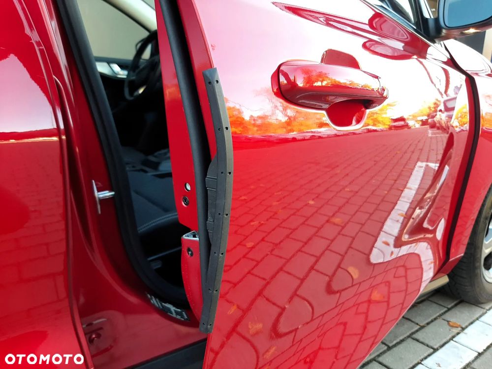 Ford Focus 1.0 EcoBoost Titanium - 41