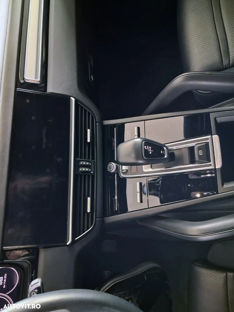 Porsche Cayenne E-Hybrid Tiptronic S - 18