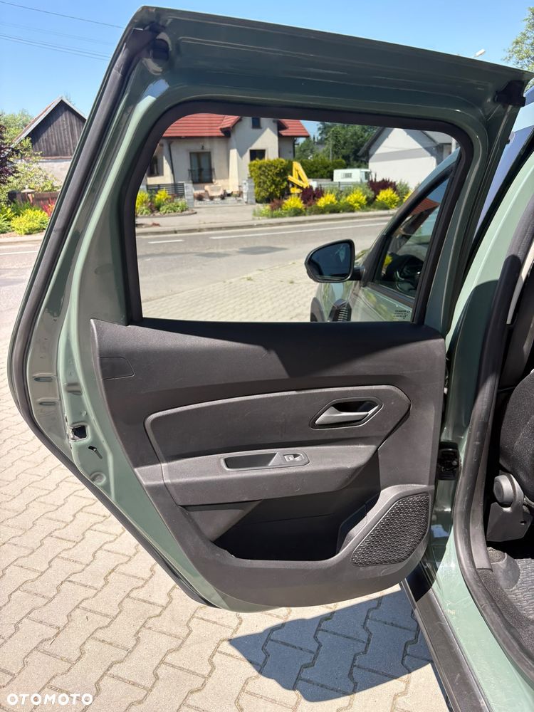 Dacia Duster 1.3 TCe Journey 4WD - 23