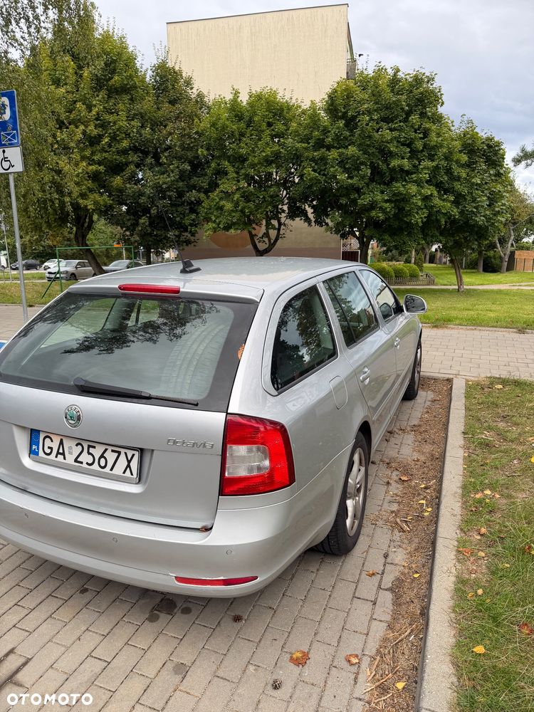 Skoda Octavia 1.6 TDI Mint DSG - 17