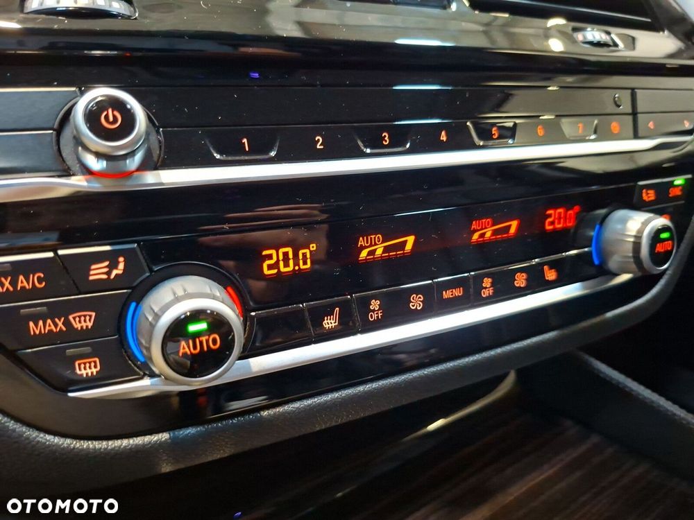 BMW Seria 5 - 21