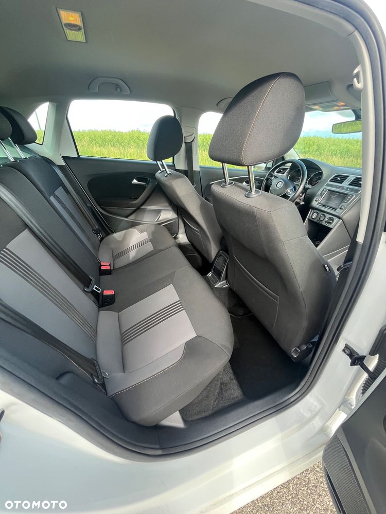 Volkswagen Polo 1.4 TDI Comfortline - 16