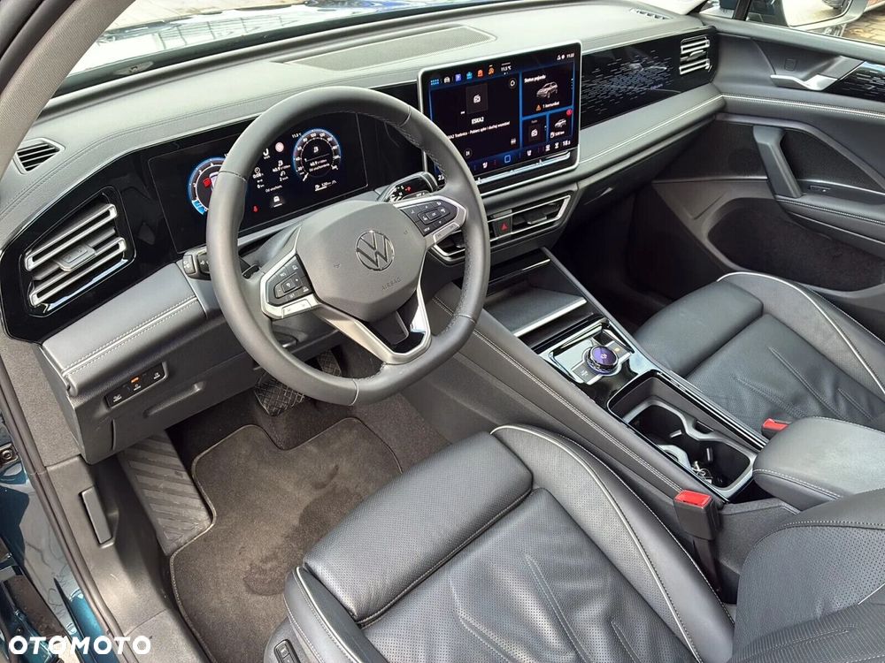 Volkswagen Tiguan - 5