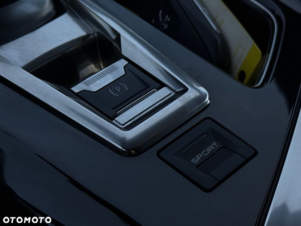 Peugeot 3008 PureTech 180 Stop & Start GPF EAT8 Allure - 19