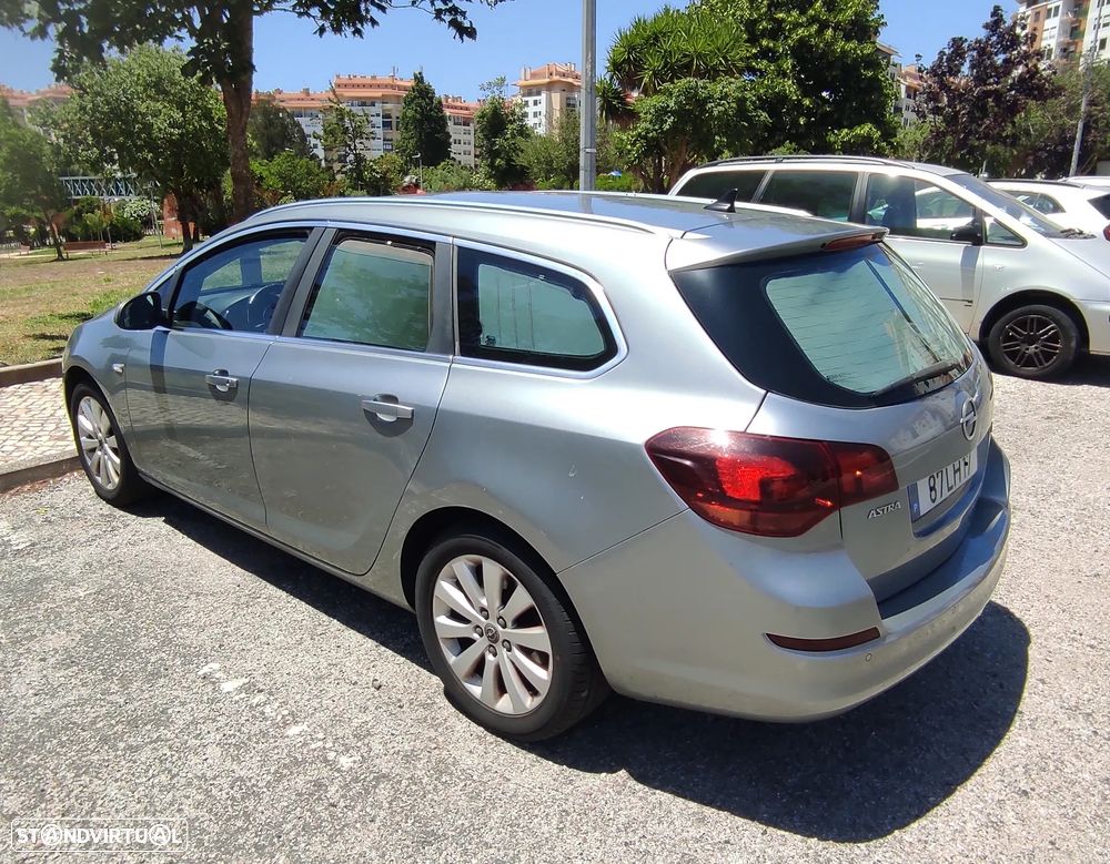 Opel Astra Sports Tourer 1.7 CDTi Cosmo - 5