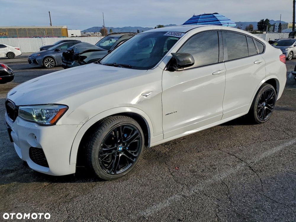 BMW X4 xDrive28i - 2