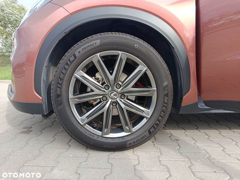 Lexus LBX 1.5 Hybrid Elegant - 19