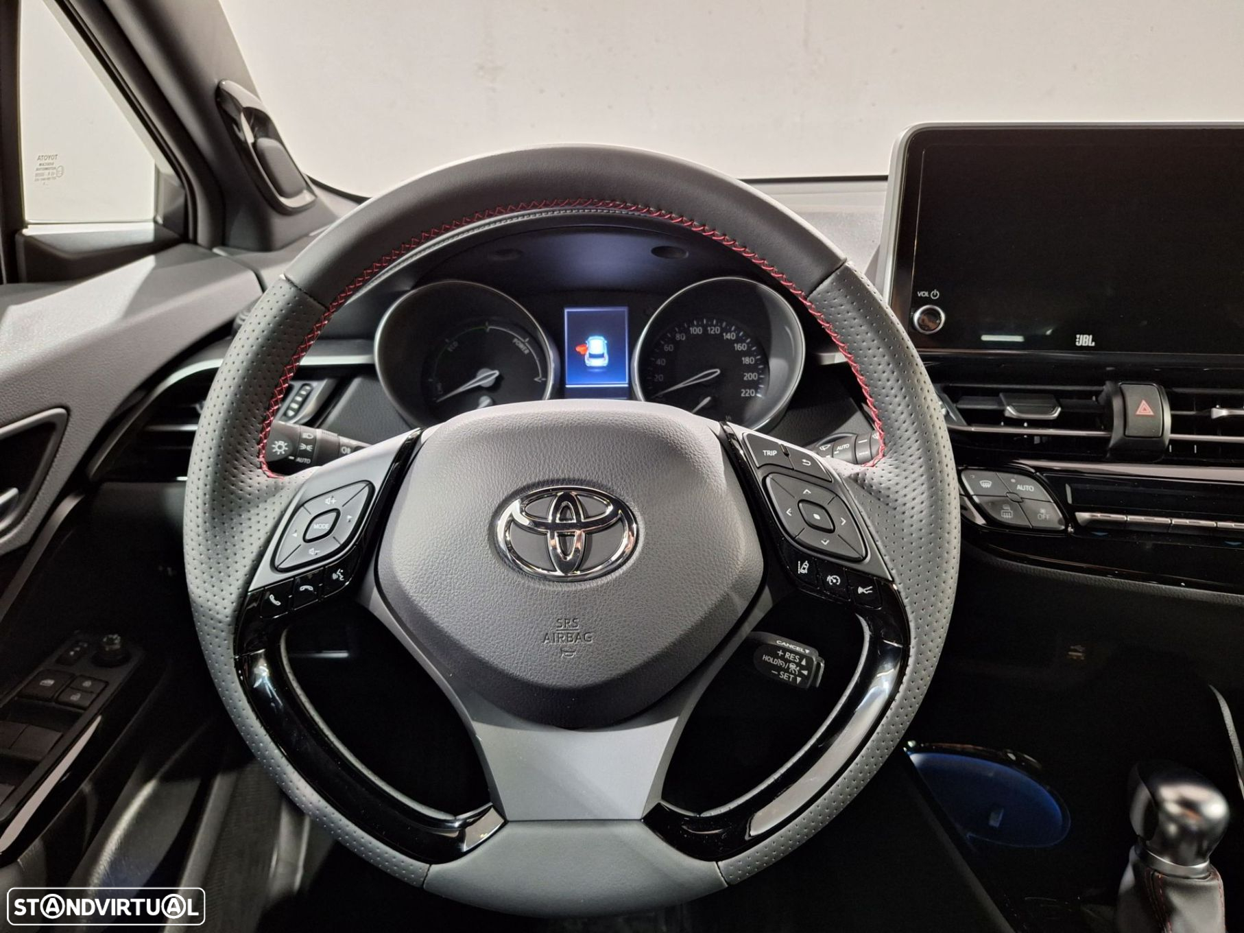 Toyota C-HR - 9