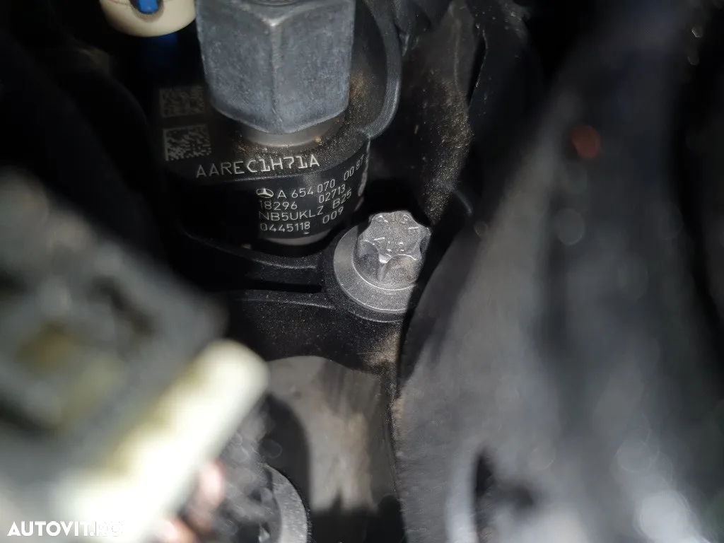 Injector injectoare Mercedes 2.0 D 3.0 D 0445118009 0445118008 A 654 070 00 87 / A6540700087 - 4