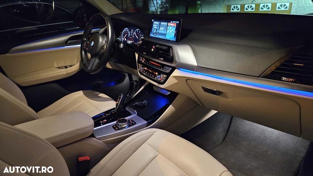 BMW X3 xDrive20d Aut. - 12
