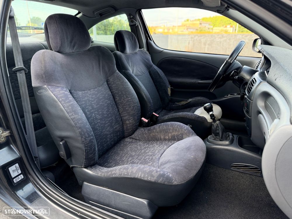 Renault Mégane Coupe 1.4 16V Sport - 10