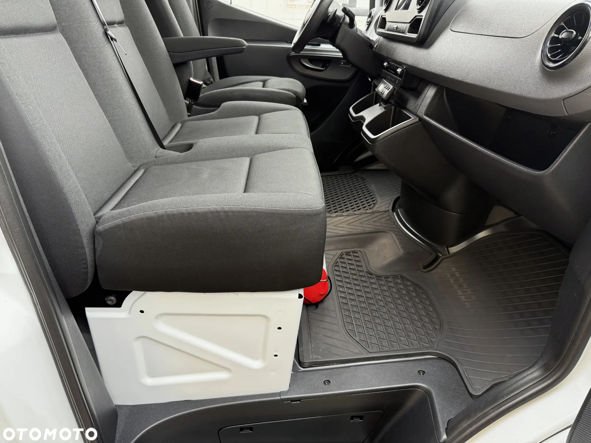 Mercedes-Benz Sprinter 3,0 Chłodnia Mroźnia Winda - 35