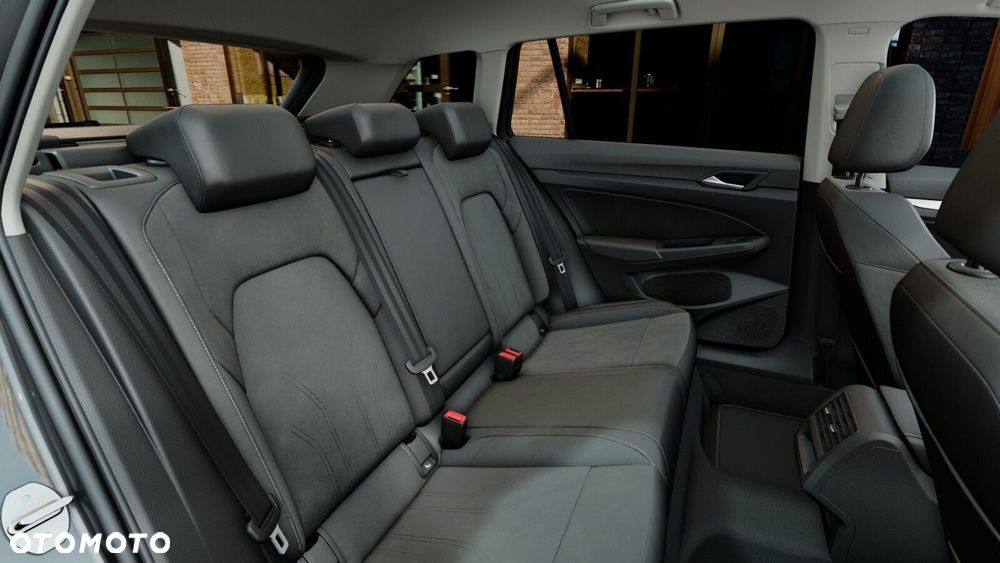 Volkswagen Golf - 9