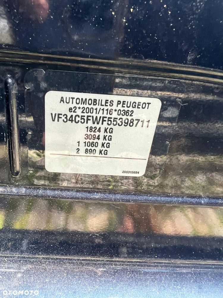 Peugeot 308 2008 photo 5