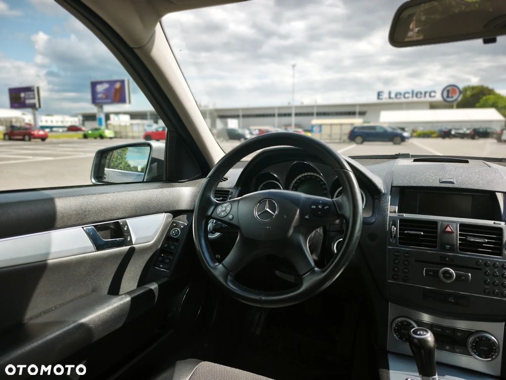 Mercedes-Benz Klasa C 180 K BlueEff Avantgarde - 6
