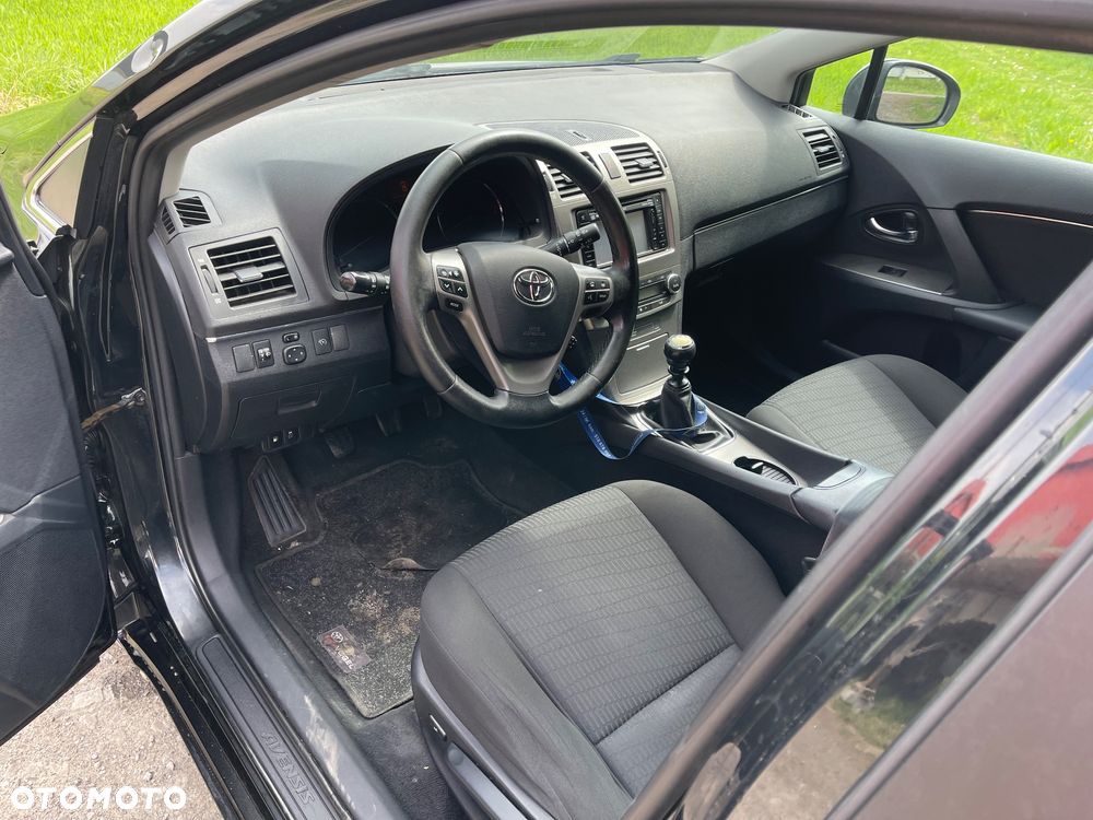 Toyota Avensis 2.2 D-4D Sol Plus NAVI - 13