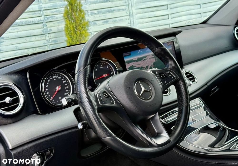 Mercedes-Benz Klasa E 200 d 9G-TRONIC Avantgarde - 7