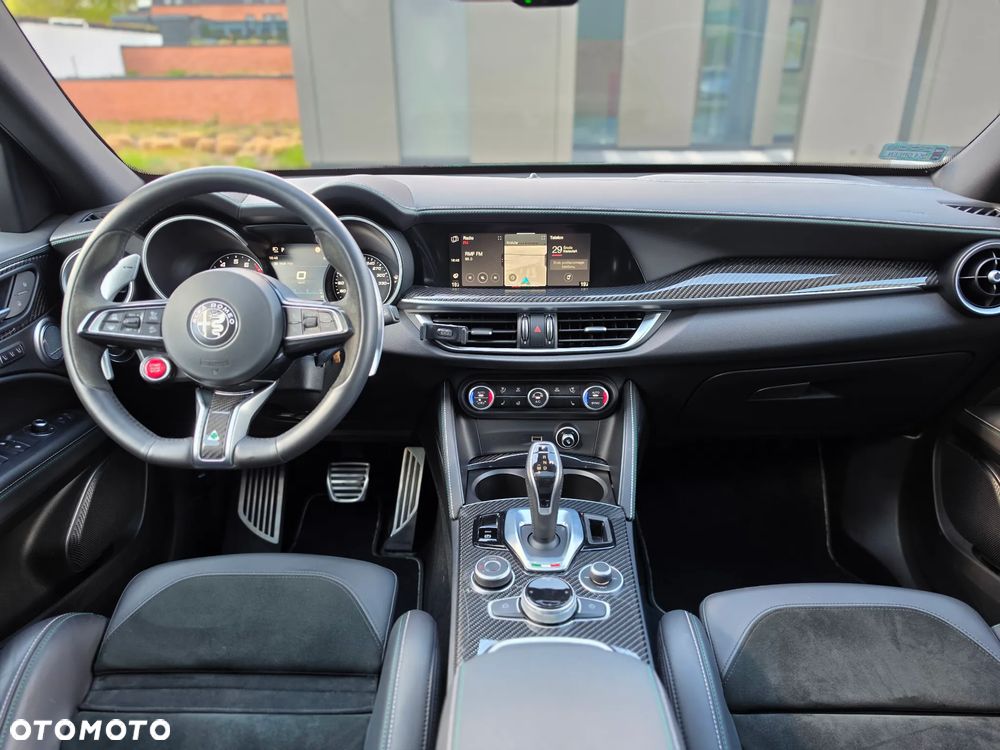 Alfa Romeo Stelvio 2.9 V6 Bi-Turbo Quadrifoglio Q4 - 9