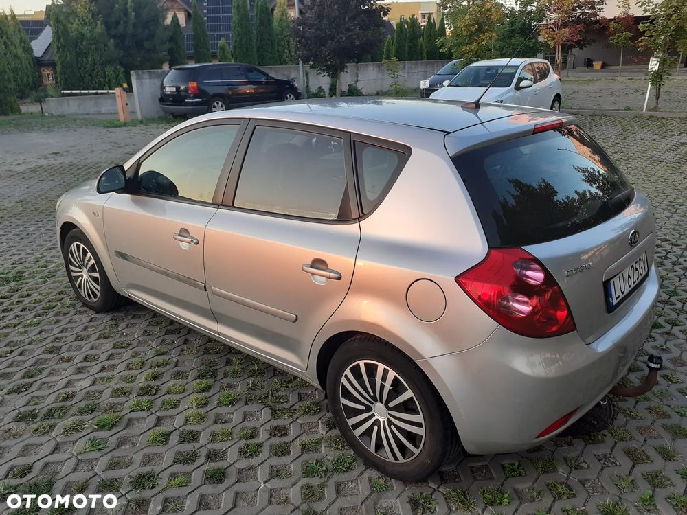 Kia Ceed 1.6 CRDi EX - 5