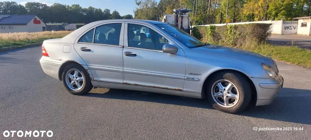 Mercedes-Benz Klasa C 200 T Kompressor Sport - 5
