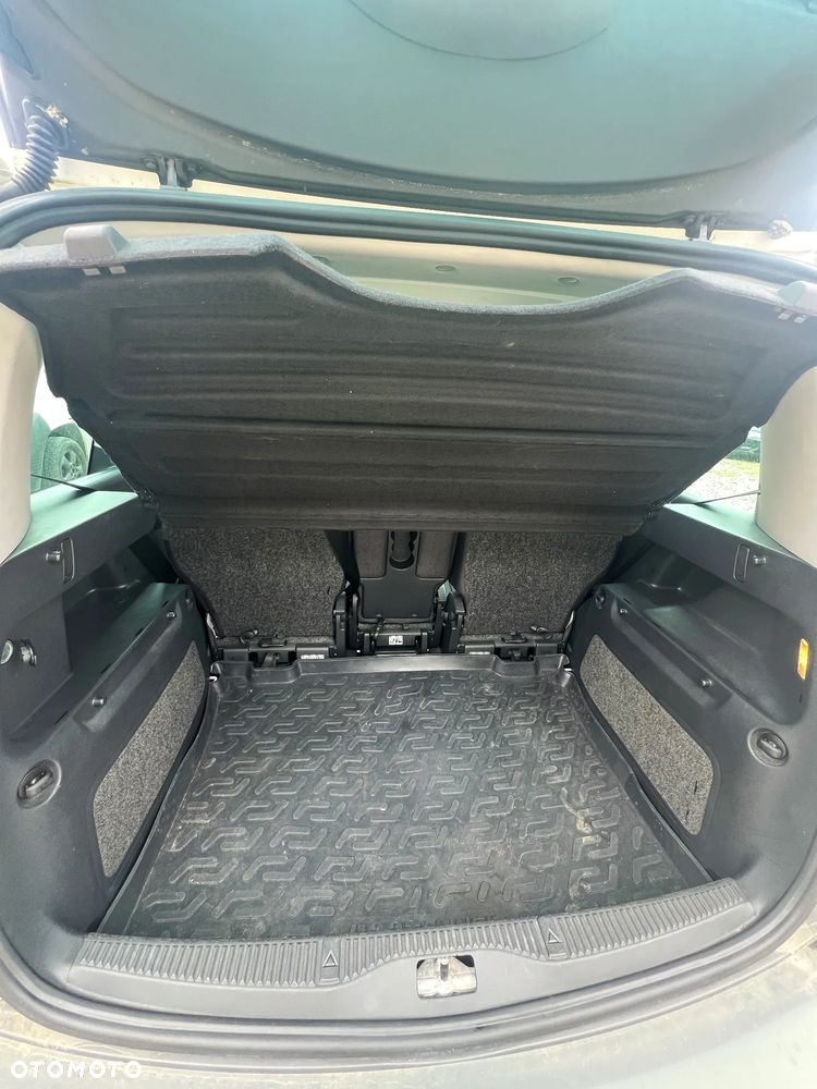 Skoda Roomster 1.4 TDI Scout - 7