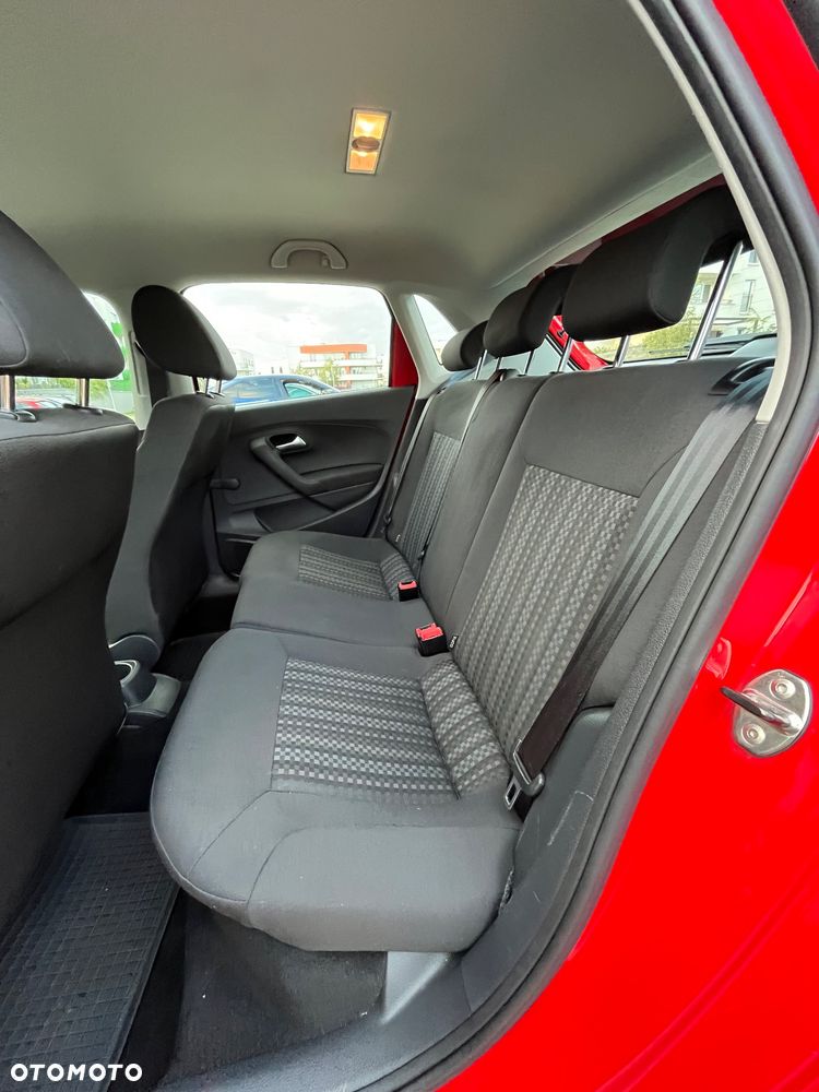 Volkswagen Polo 1.0 Trendline Perfectline - 27