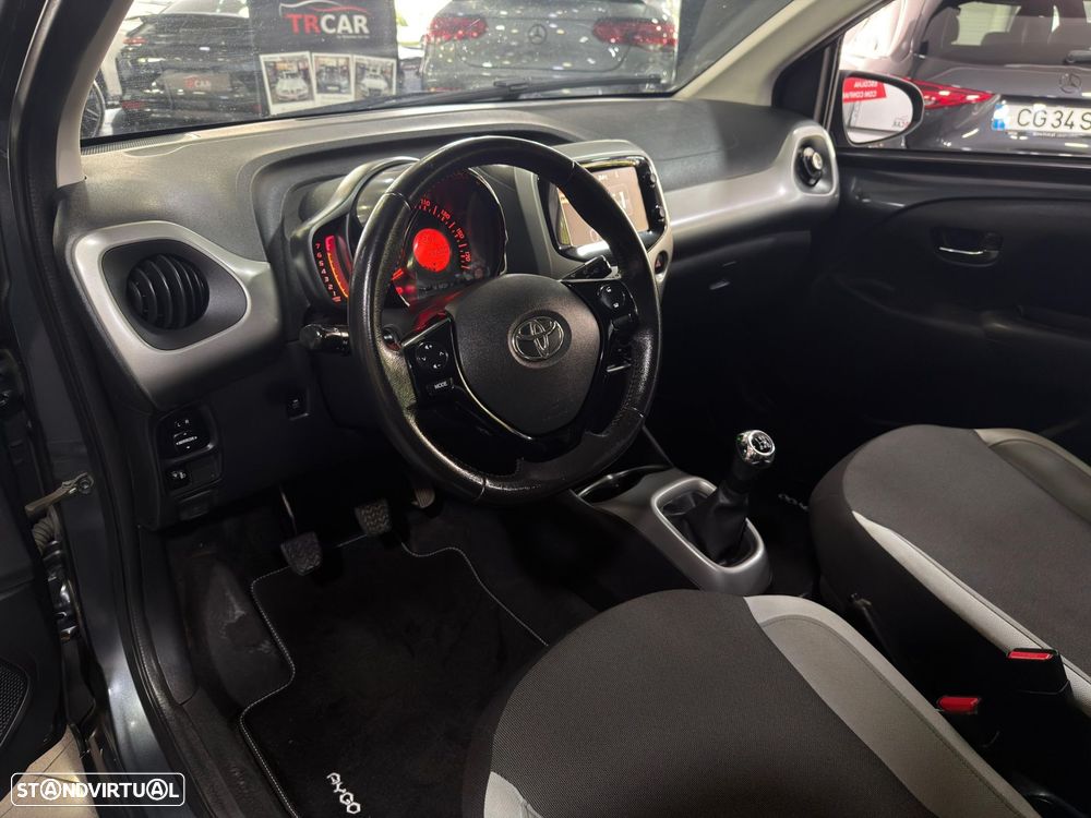 Toyota Aygo 1.0 X-Play+AC+X-Touch - 17