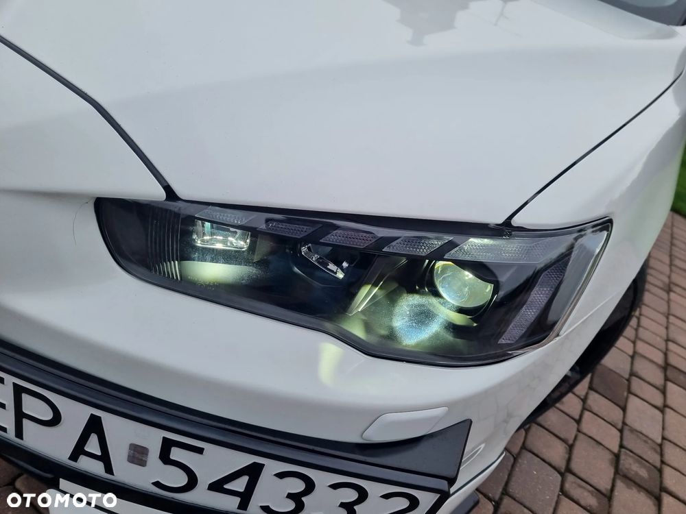 Mitsubishi Lancer - 10