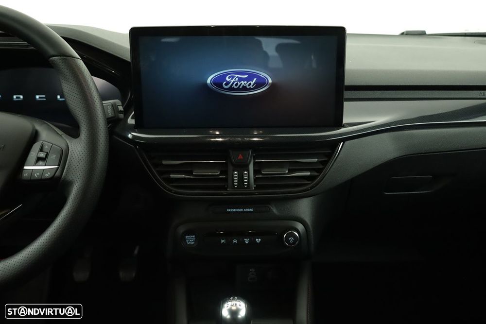 Ford Focus 1.0 EcoBoost MHEV ST-Line X - 9