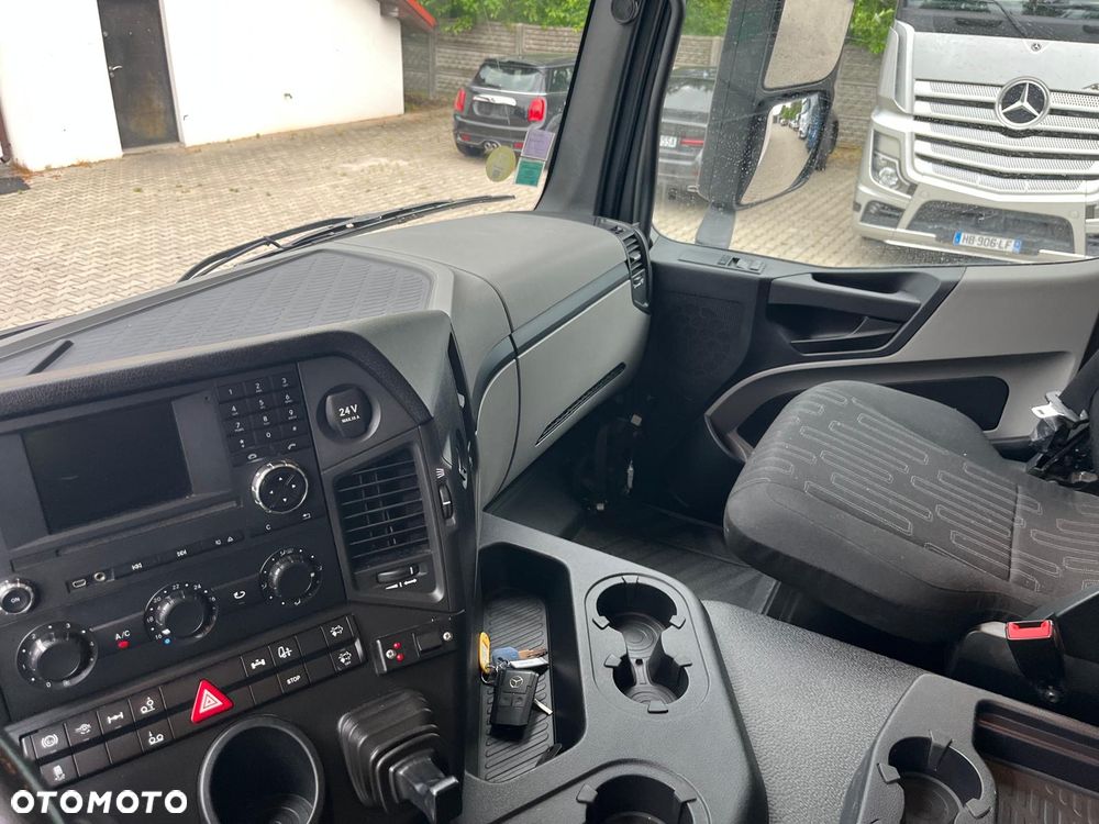 Mercedes-Benz Actros 2533 - 13