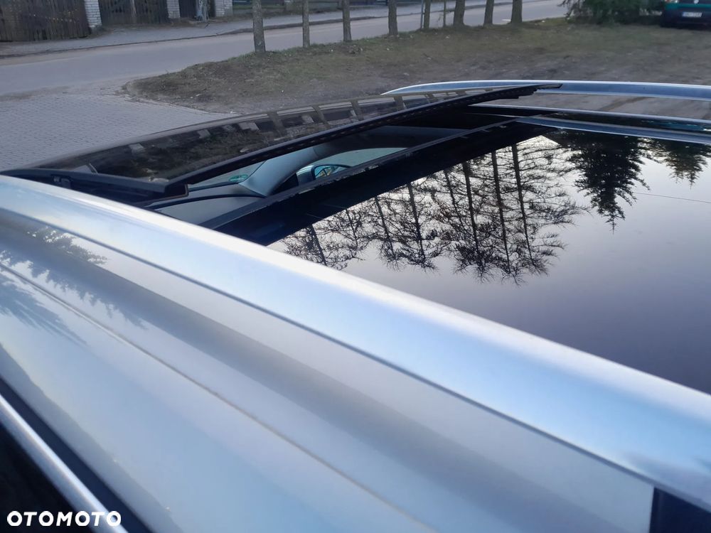 Volkswagen Passat Variant 2.0 TDI 4Mot Highline - 25