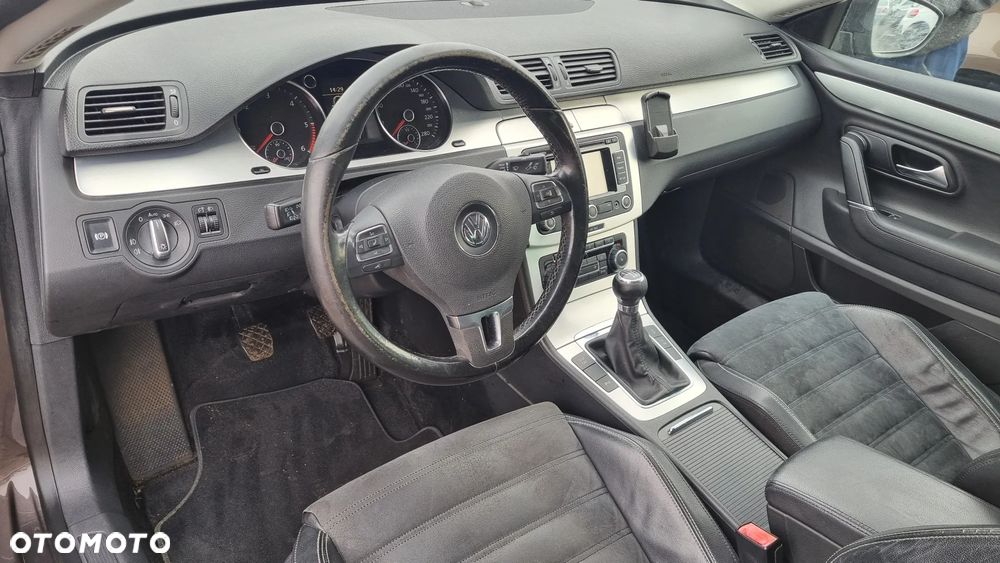 Volkswagen Passat CC 2.0 TDI BlueMotion Technology - 38