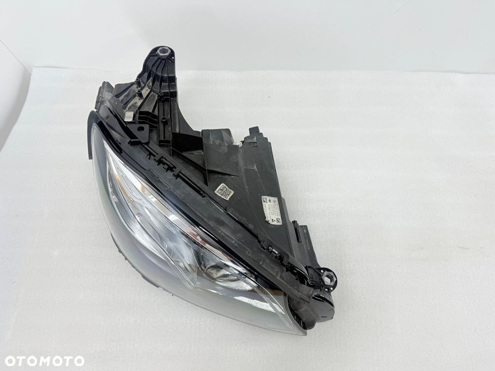 Mercede E KLASA  W213 A213 MULTIBEAM Przód strona prawa Lampa przednia - 3
