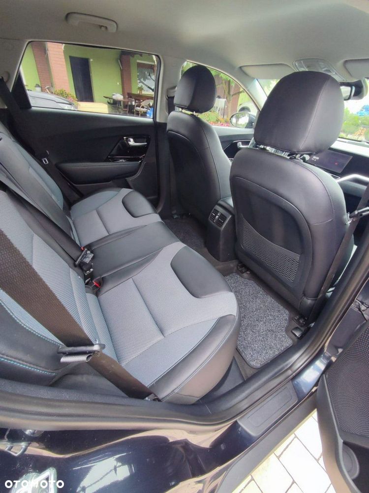Kia Niro - 37