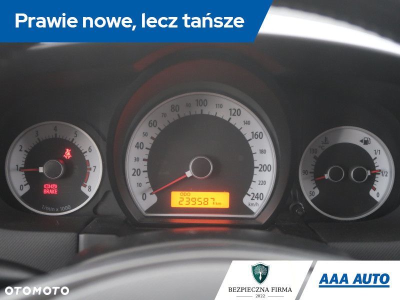 Kia Ceed - 13