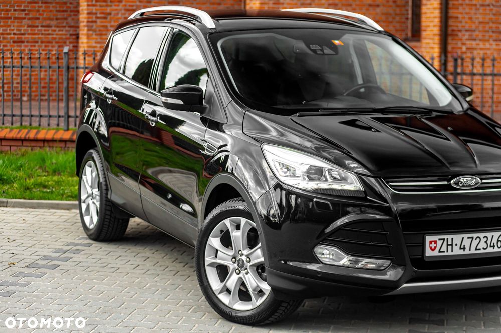 Ford Kuga 1.6 EcoBoost 4x4 Titanium - 2