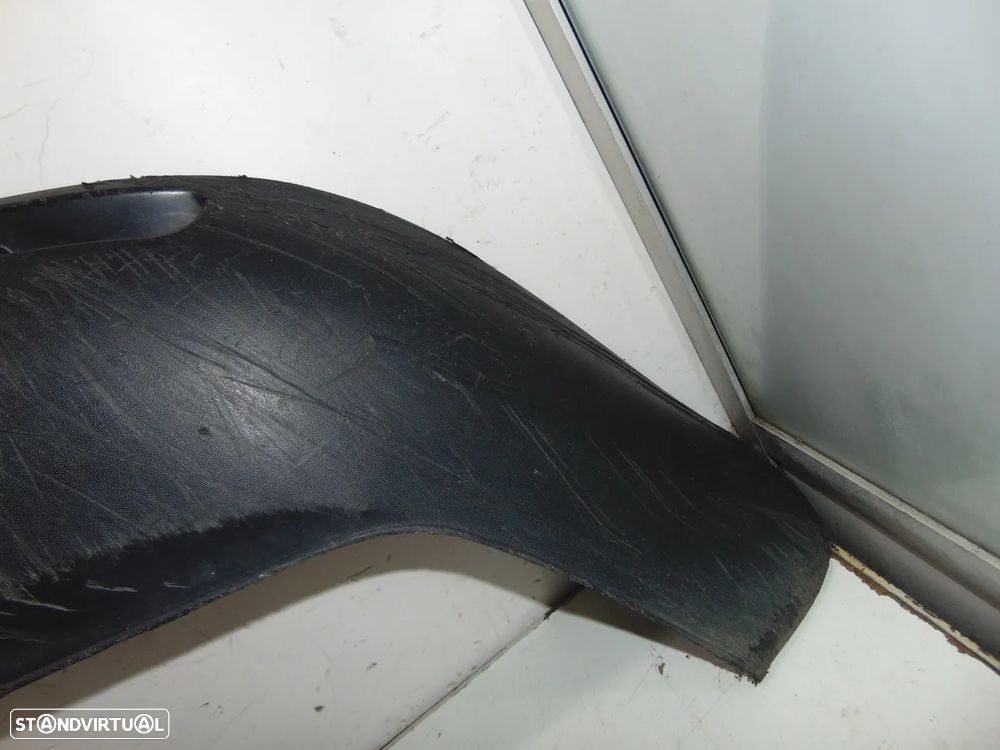 Audi A4 lip/avental - 5