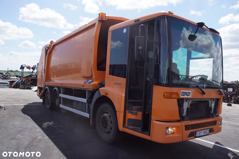 Auto na części - Mercedes Econic 225 tyś km OM926LA OM 926 LA 326 KM A9572704301 ALLISON TIDA 3200 2007R silnik skrzynia drzwi maska lampa rozrusznik most stacyjka licznik moduł sterownik komputer - 2